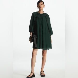 NWT COS PUFF SLEEVE SEERSUCKER DRESS